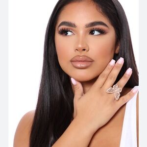 NWT Butterfly Gold Ring